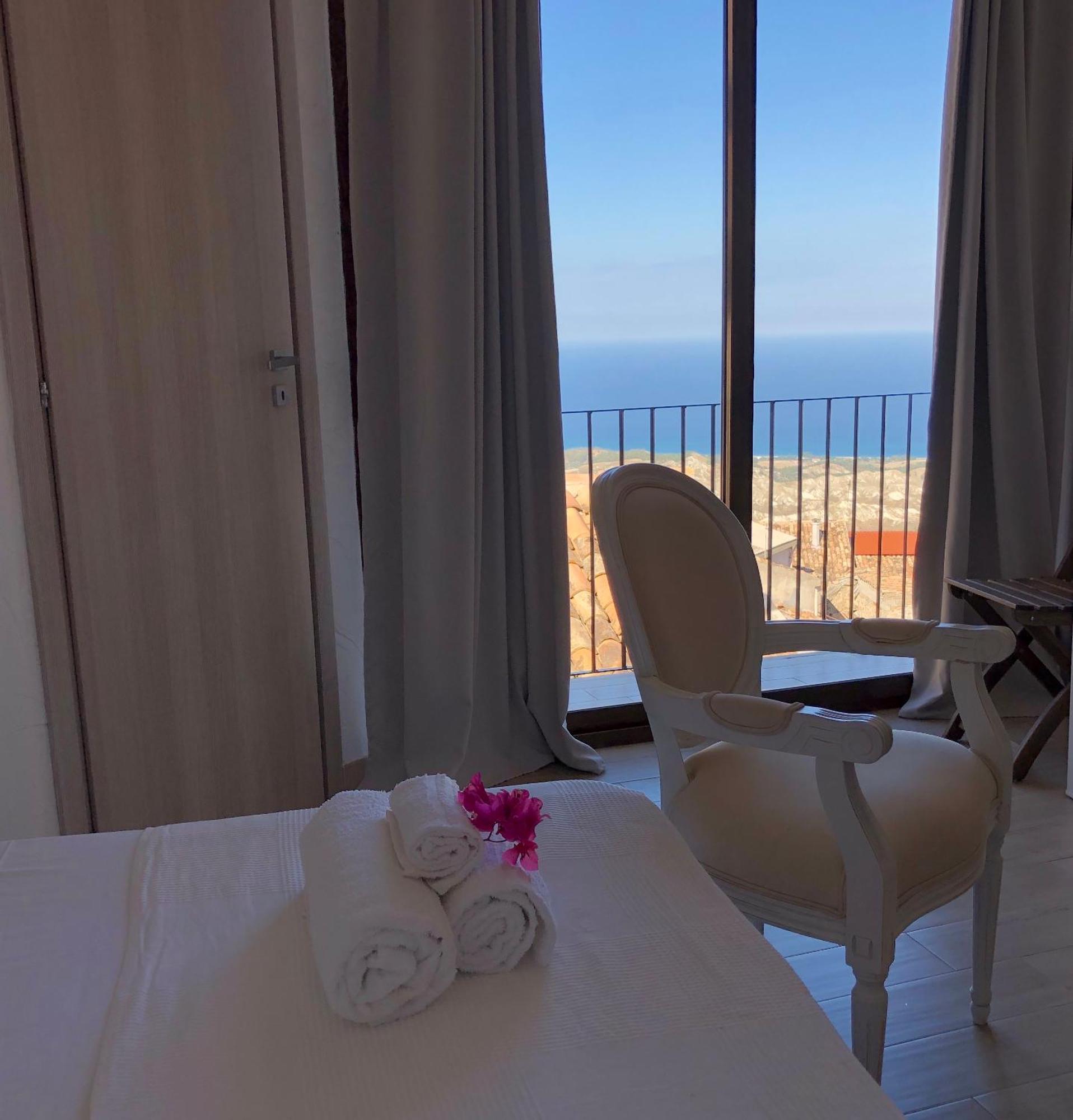 Perla Del Borgo Bed And Breakfast Santa Caterina dello Ionio Exterior photo